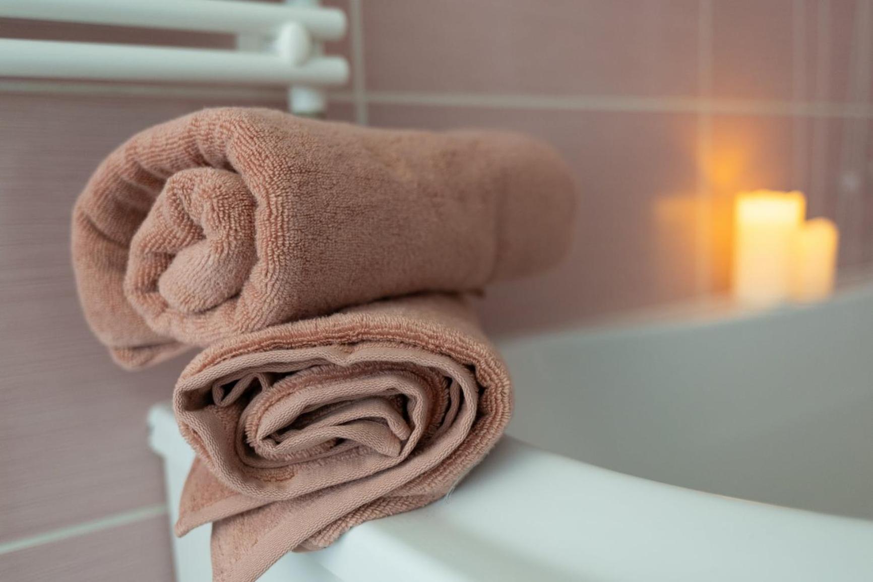 Hellowine Apartman エゲル エクステリア 写真