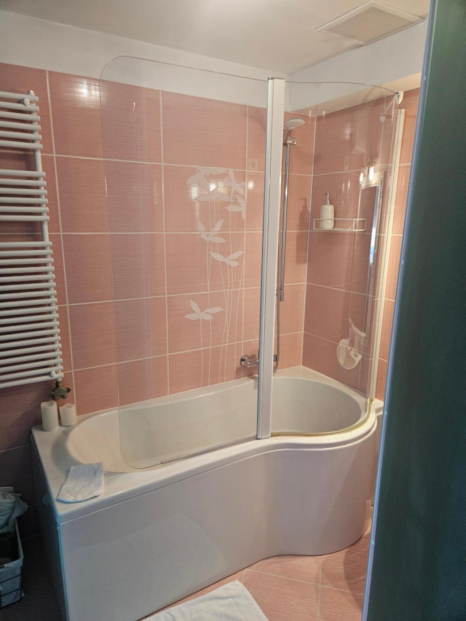 Hellowine Apartman エゲル エクステリア 写真